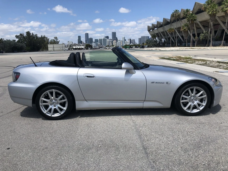 2005 Honda AP2 S2000 - Image 17 of 31