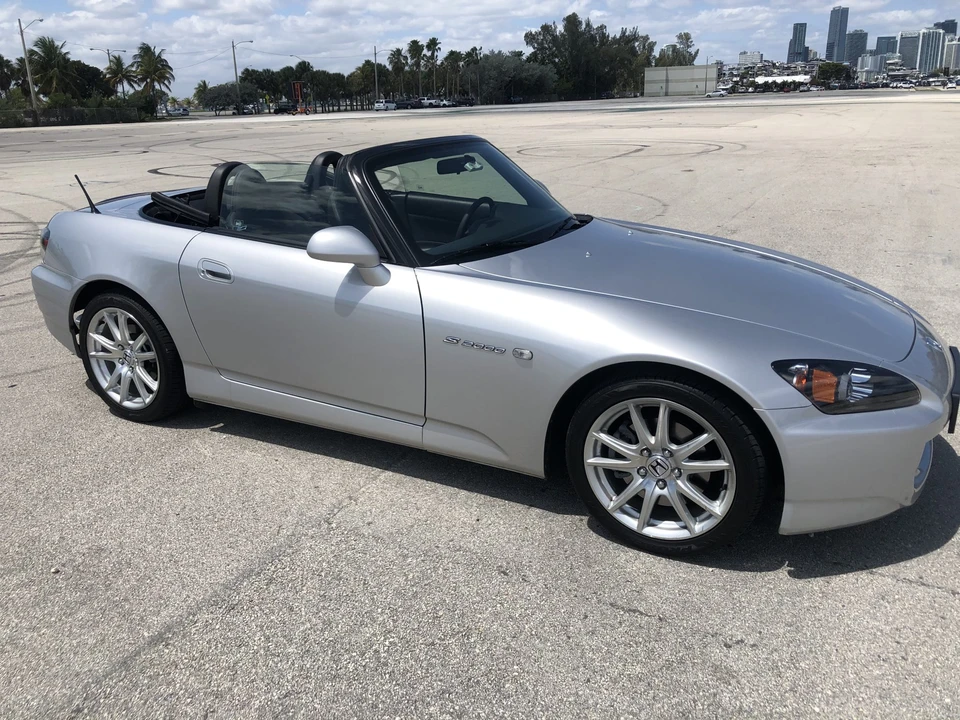 2005 Honda AP2 S2000 - Image 13 of 31