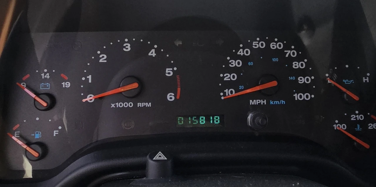 2005 Jeep TJ Wrangler - Image 30 of 31