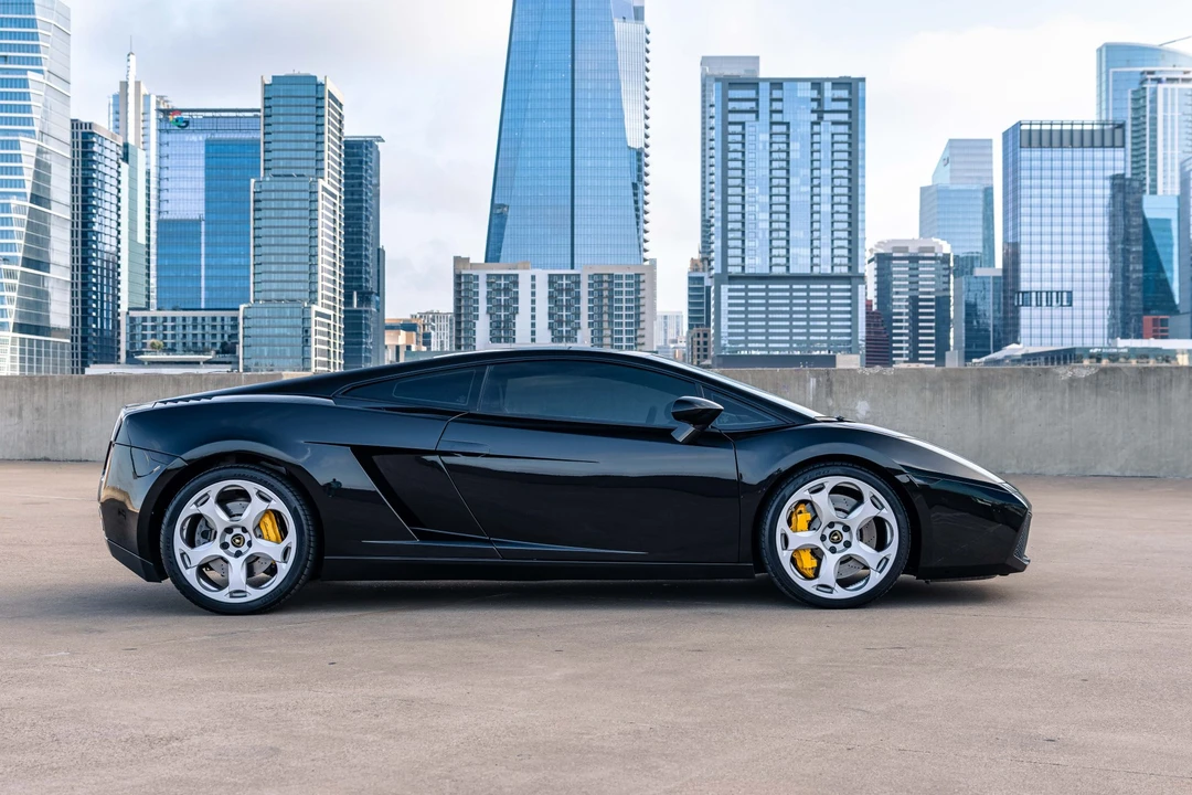 2005 Lamborghini Gallardo - Image 23 of 31