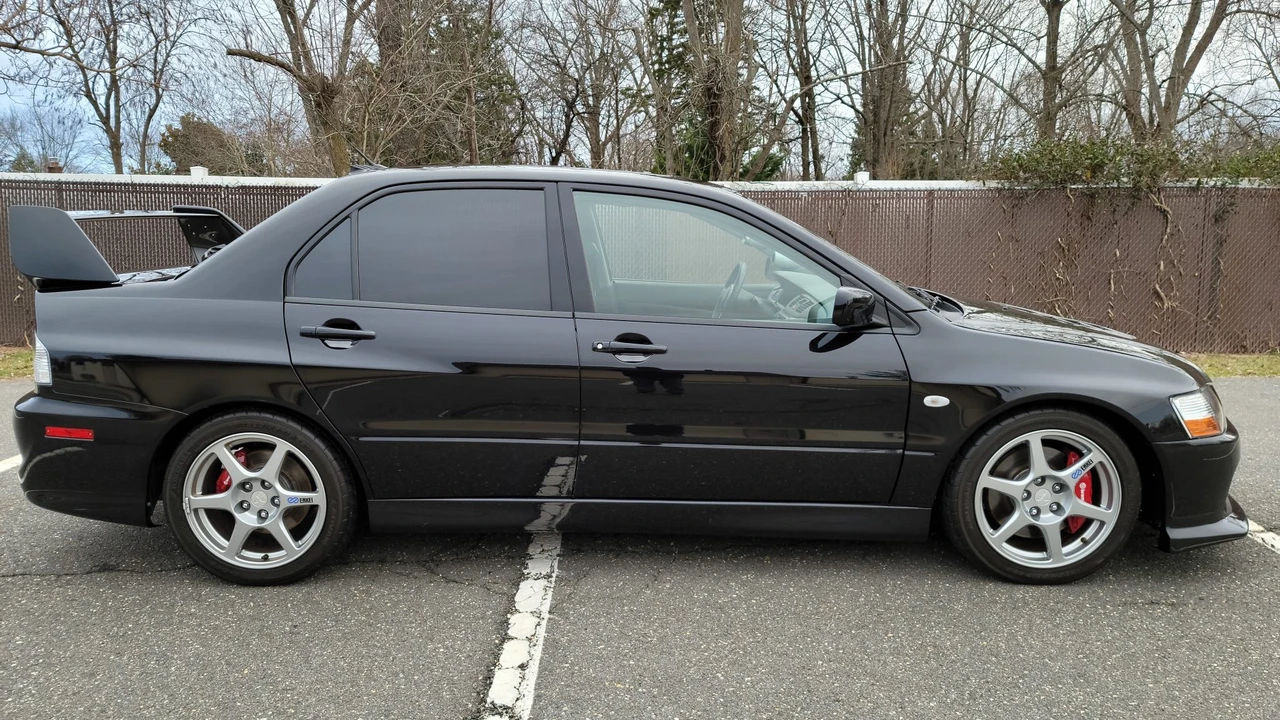 2005 Mitsubishi Lancer Evolution VIII 7th Gen - Image 14 of 31
