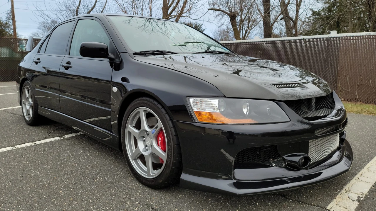2005 Mitsubishi Lancer Evolution VIII 7th Gen - Image 16 of 31