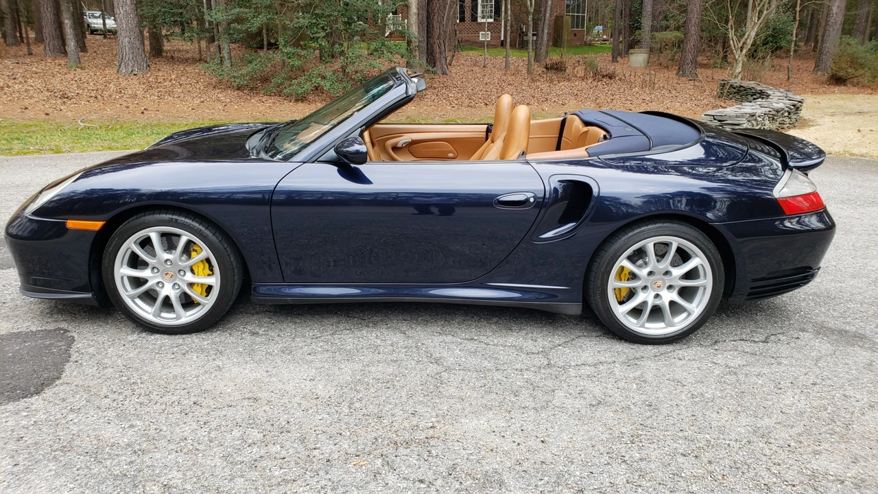 2005 Porsche 996 Turbo - Image 11 of 31