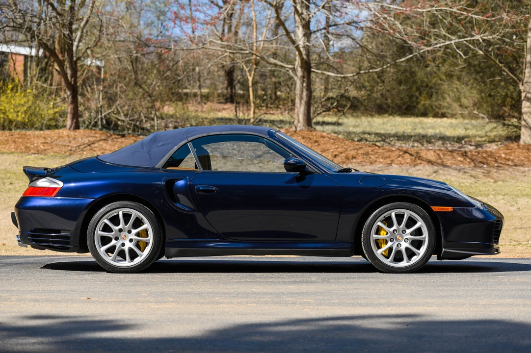2005 Porsche 996 Turbo - Image 27 of 31