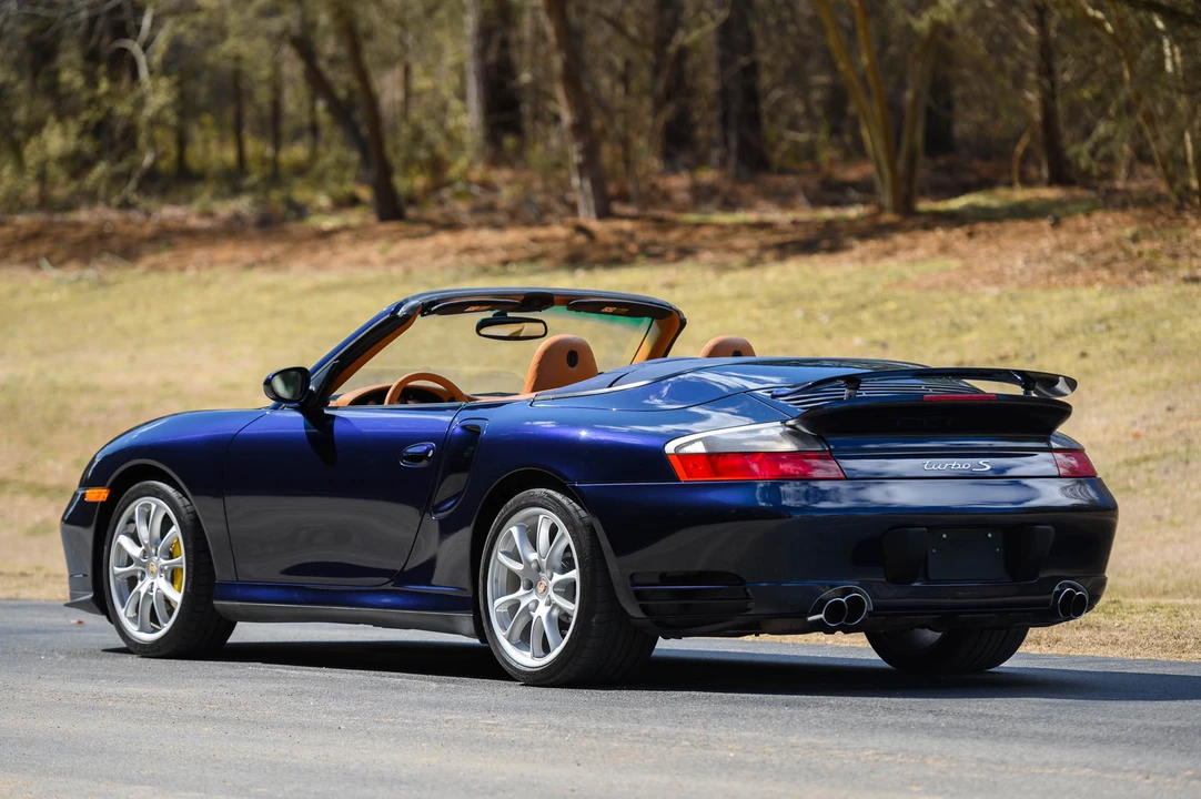 2005 Porsche 996 Turbo - Image 14 of 31