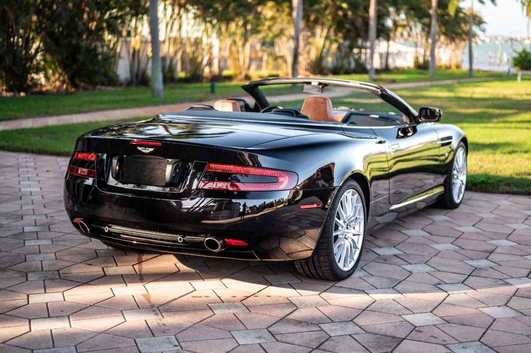 2006 Aston Martin DB9 - Image 12 of 31