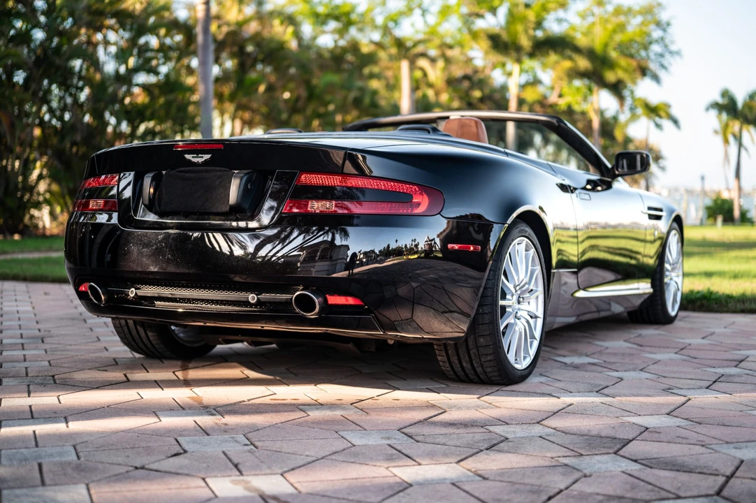 2006 Aston Martin DB9 - Image 13 of 31