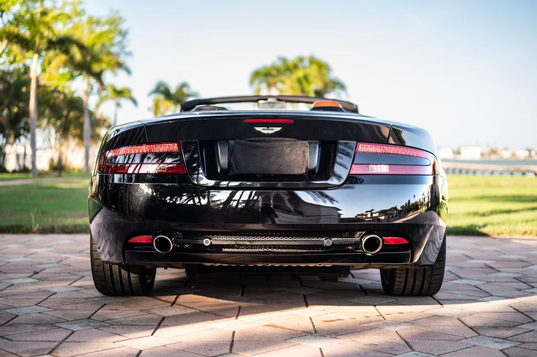 2006 Aston Martin DB9 - Image 15 of 31
