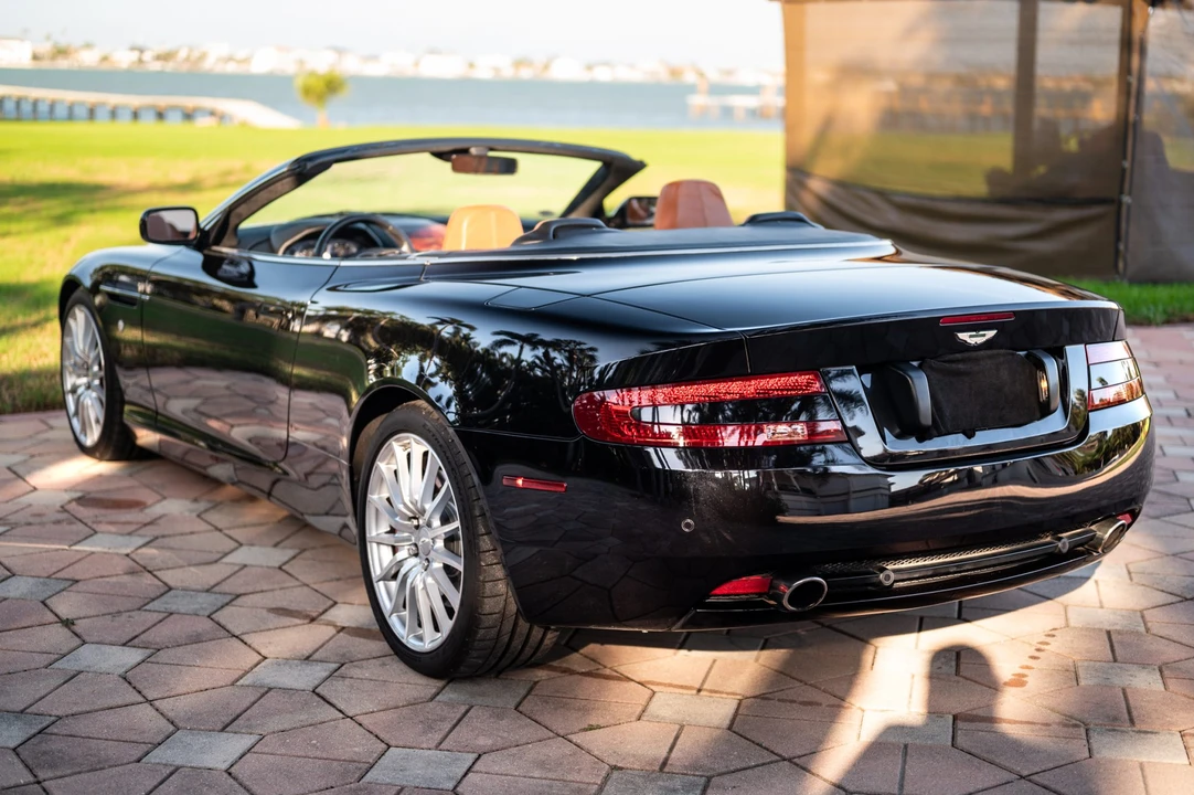 2006 Aston Martin DB9 - Image 16 of 31
