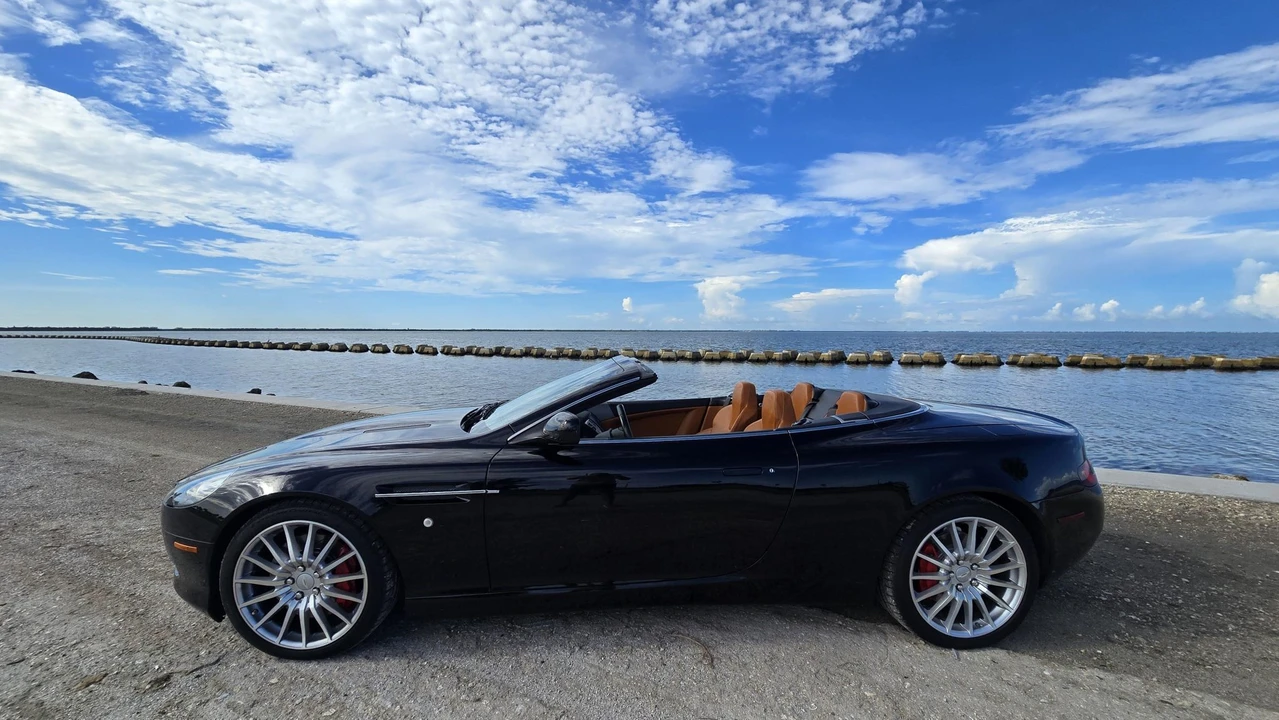 2006 Aston Martin DB9 - Image 13 of 31