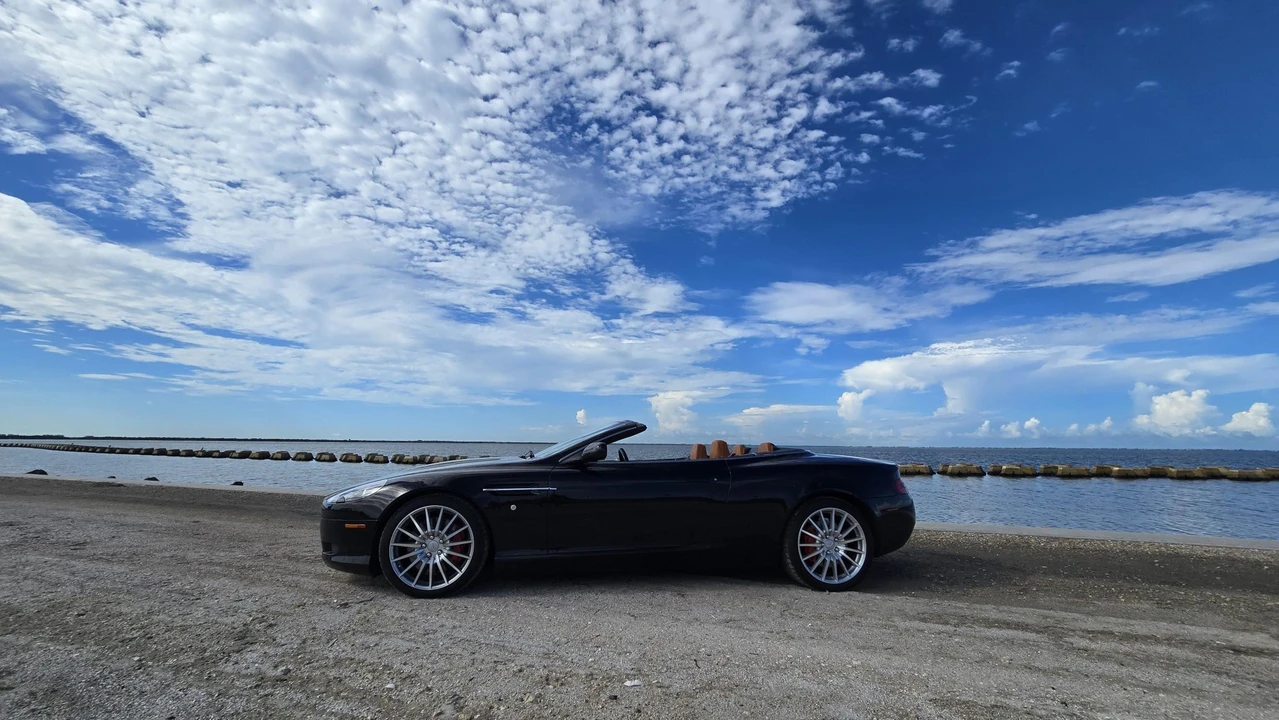 2006 Aston Martin DB9 - Image 11 of 31