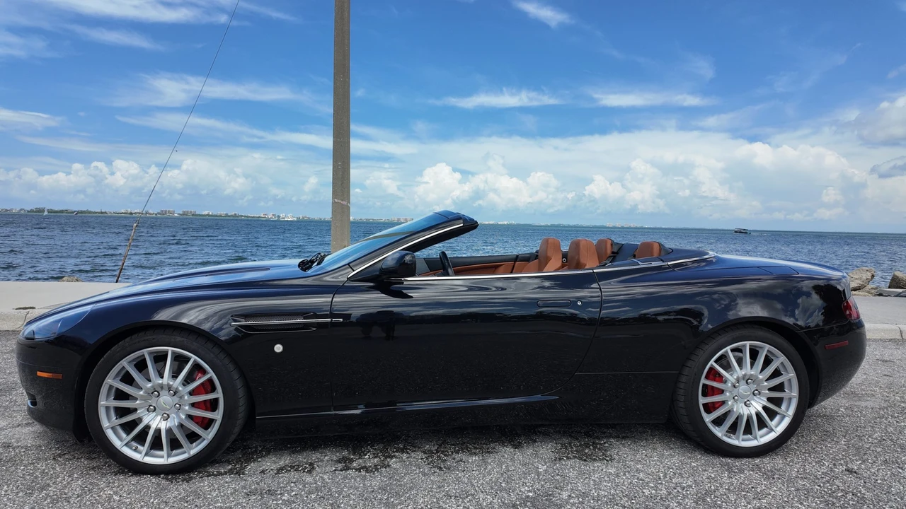 2006 Aston Martin DB9 - Image 14 of 31