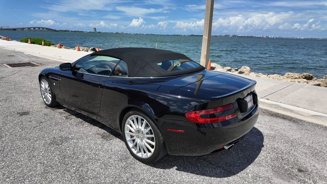 2006 Aston Martin DB9 - Image 25 of 31