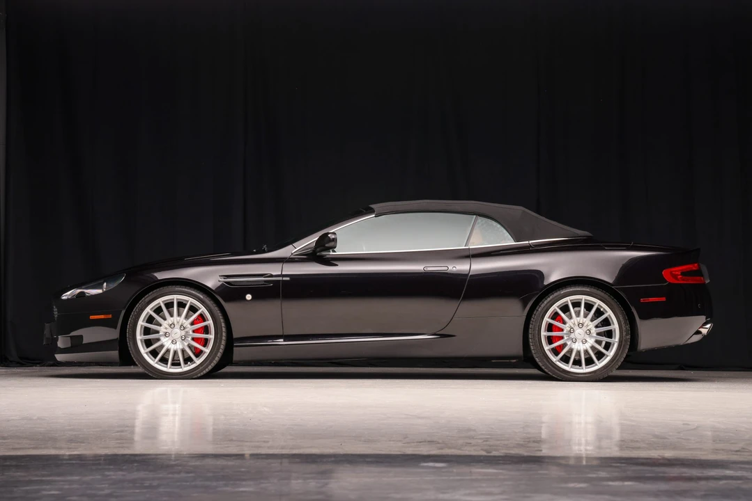 2006 Aston Martin DB9 - Image 29 of 31