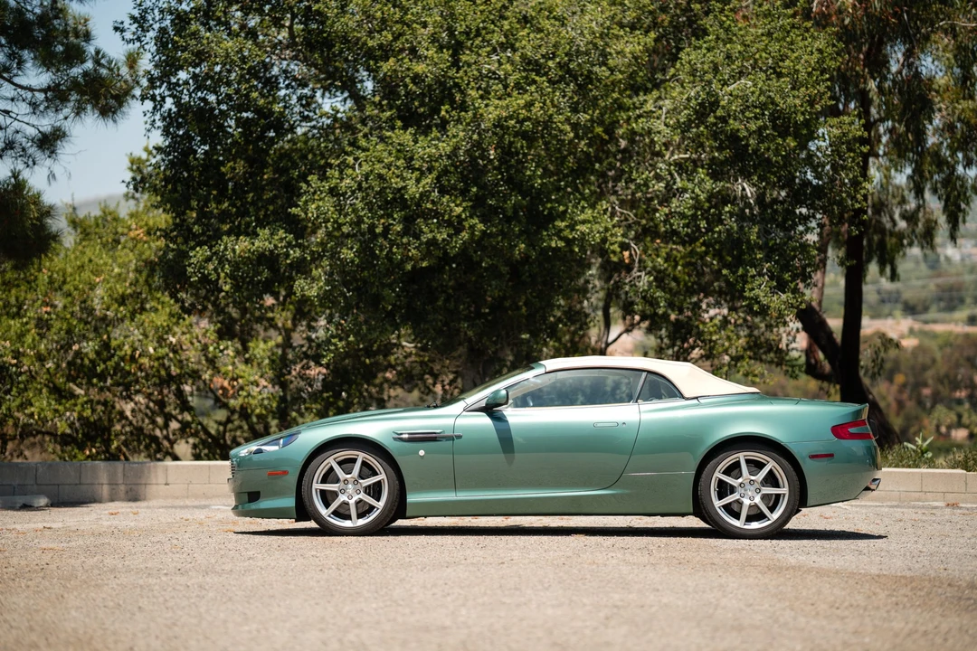 2006 Aston Martin DB9 - Image 17 of 31