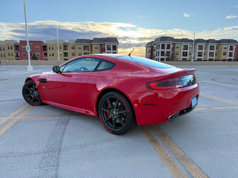 2006 Aston Martin V8 Vantage (2006-2017) - Image 12 of 31