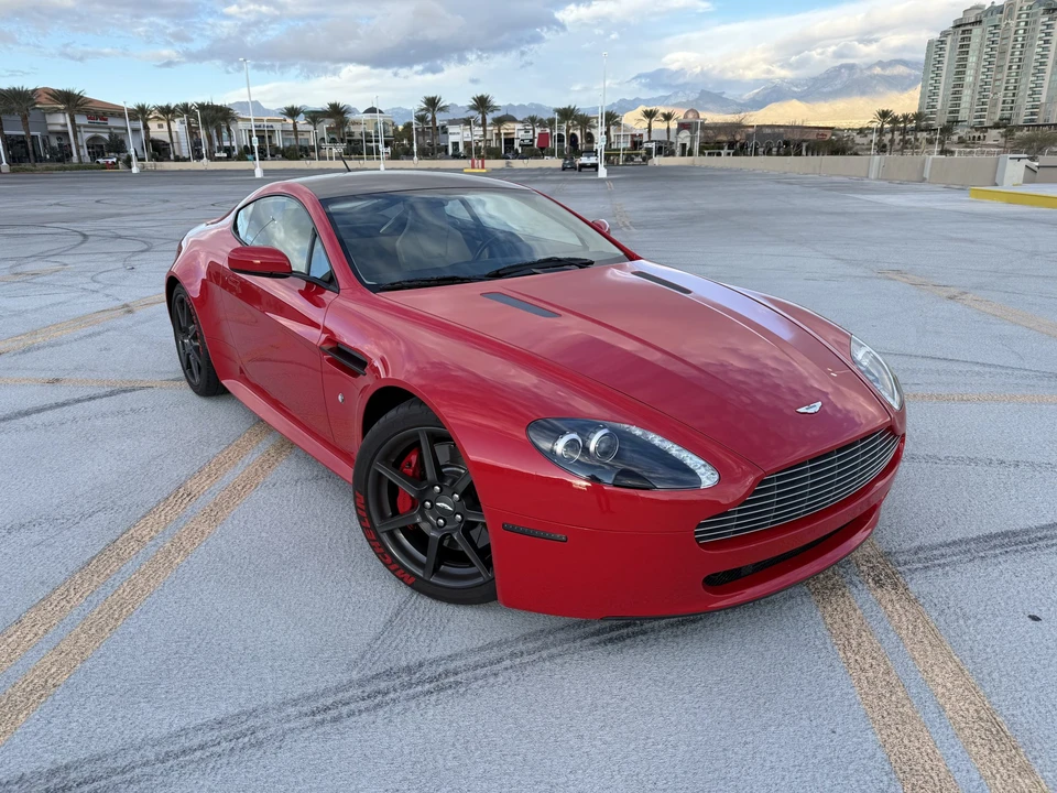 2006 Aston Martin V8 Vantage (2006-2017) - Image 29 of 31