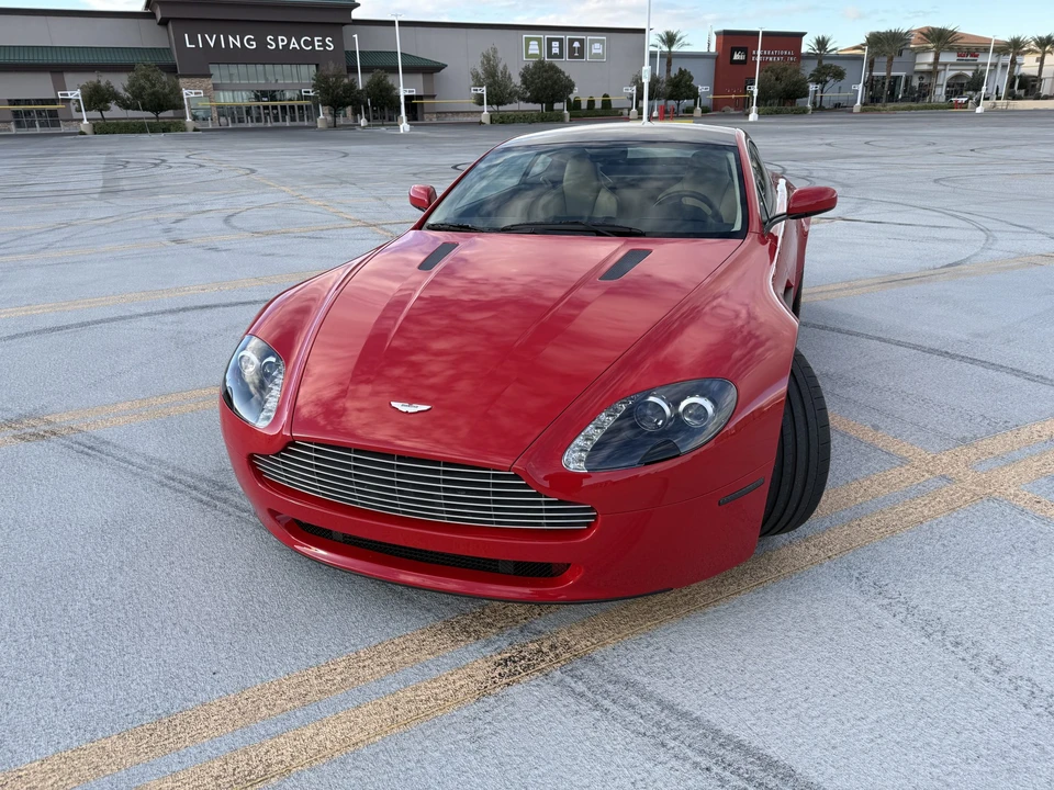 2006 Aston Martin V8 Vantage (2006-2017) - Image 2 of 31