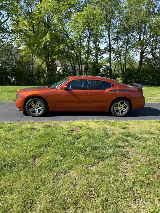 2006 Dodge Charger 6th Gen - Image 4 of 31