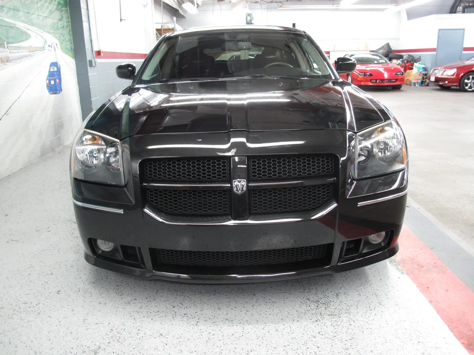 2006 Dodge Magnum SRT8 2nd Gen - Image 5 of 31