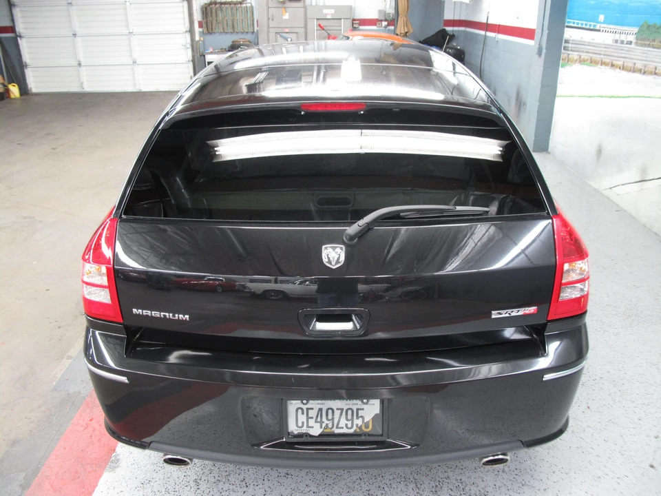 2006 Dodge Magnum SRT8 2nd Gen - Image 12 of 31