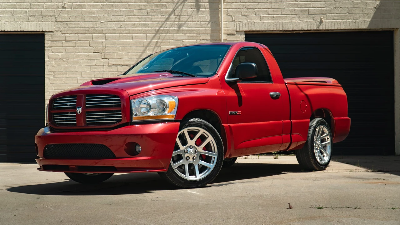 2006 Dodge Ram SRT-10 3rd Gen - Image 3 of 31