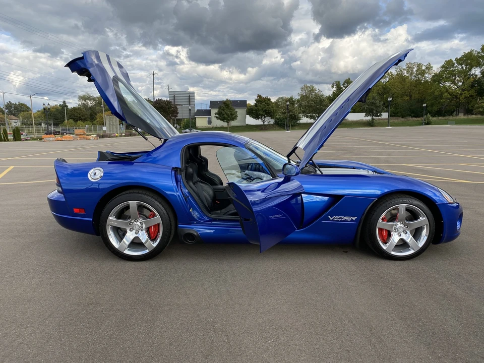 2006 Dodge Viper 3rd Gen - Image 22 of 31