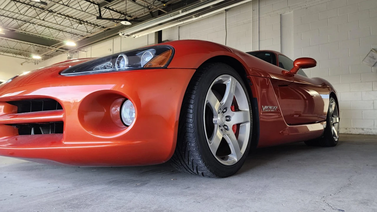 2006 Dodge Viper 3rd Gen - Image 24 of 31