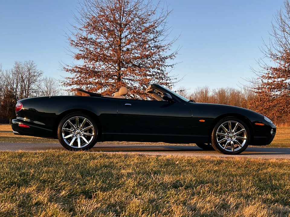 2006 Jaguar X100 XK8 - Image 13 of 31