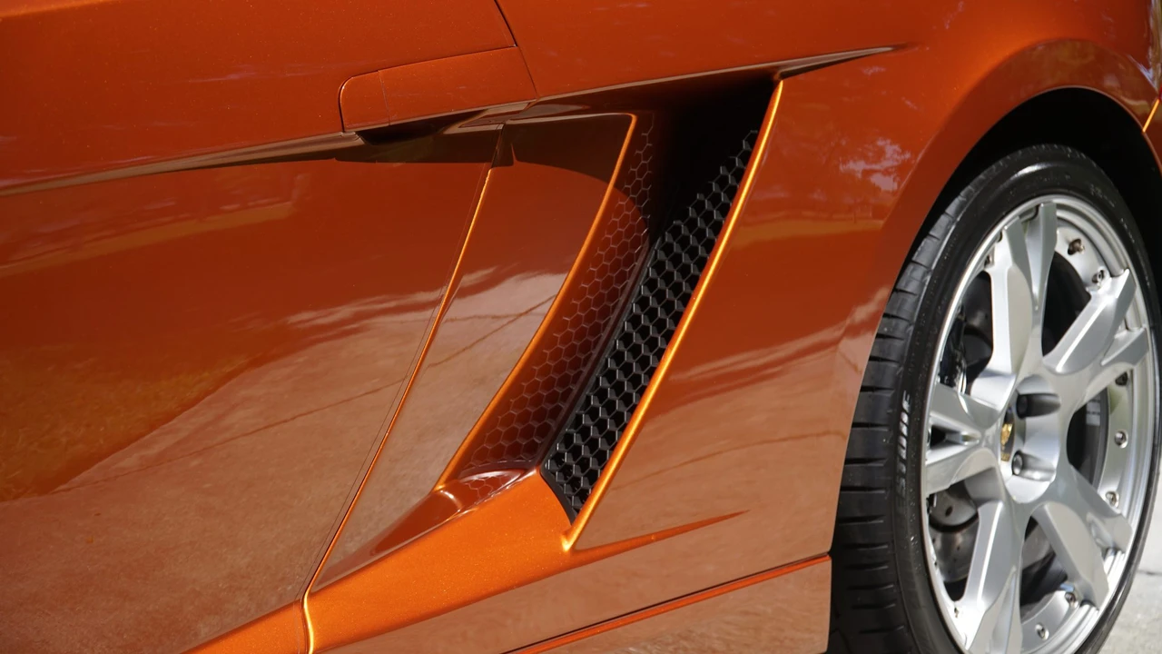 2006 Lamborghini Gallardo - Image 28 of 31