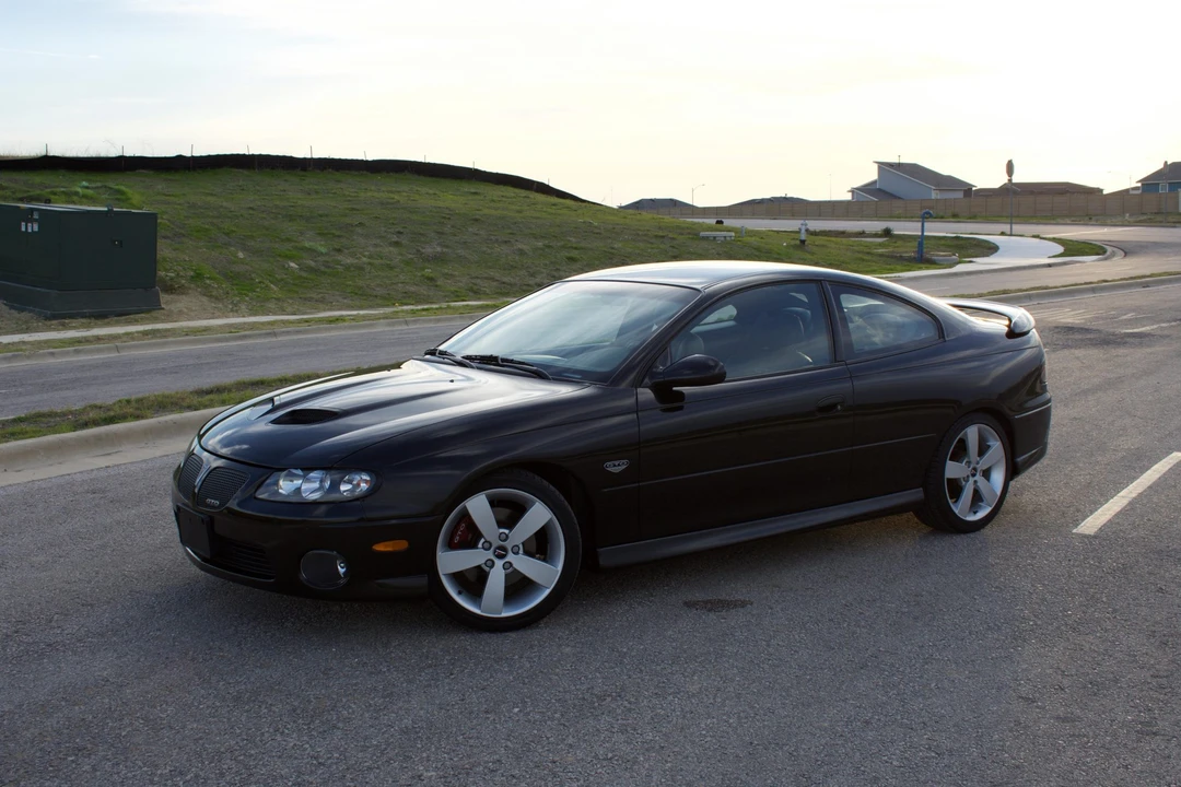 2006 Pontiac GTO 4th Gen - Image 12 of 31