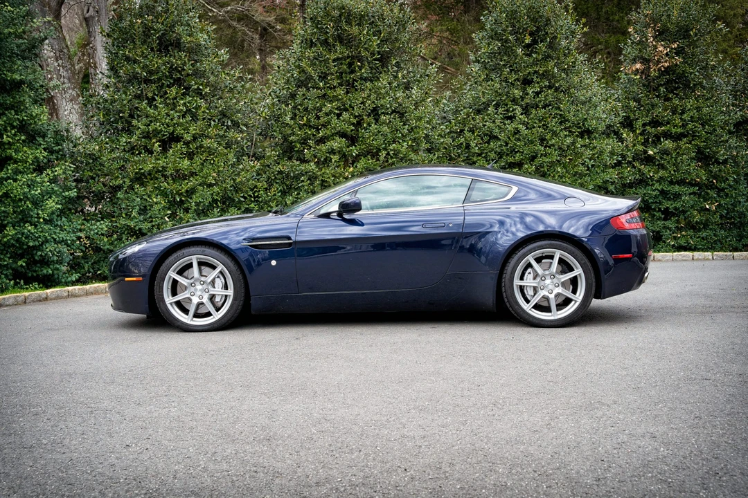 2007 Aston Martin V8 Vantage (2006-2017) - Image 7 of 31
