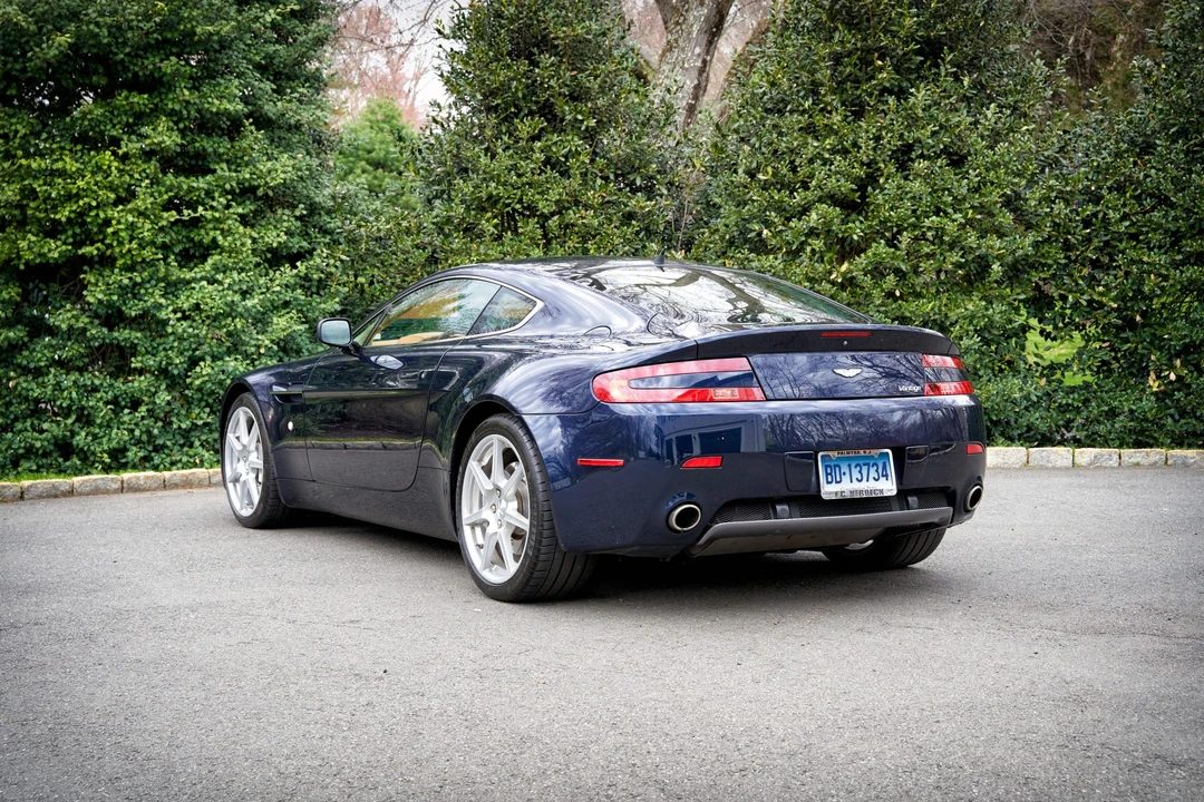 2007 Aston Martin V8 Vantage (2006-2017) - Image 8 of 31