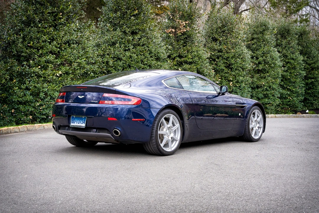 2007 Aston Martin V8 Vantage (2006-2017) - Image 10 of 31