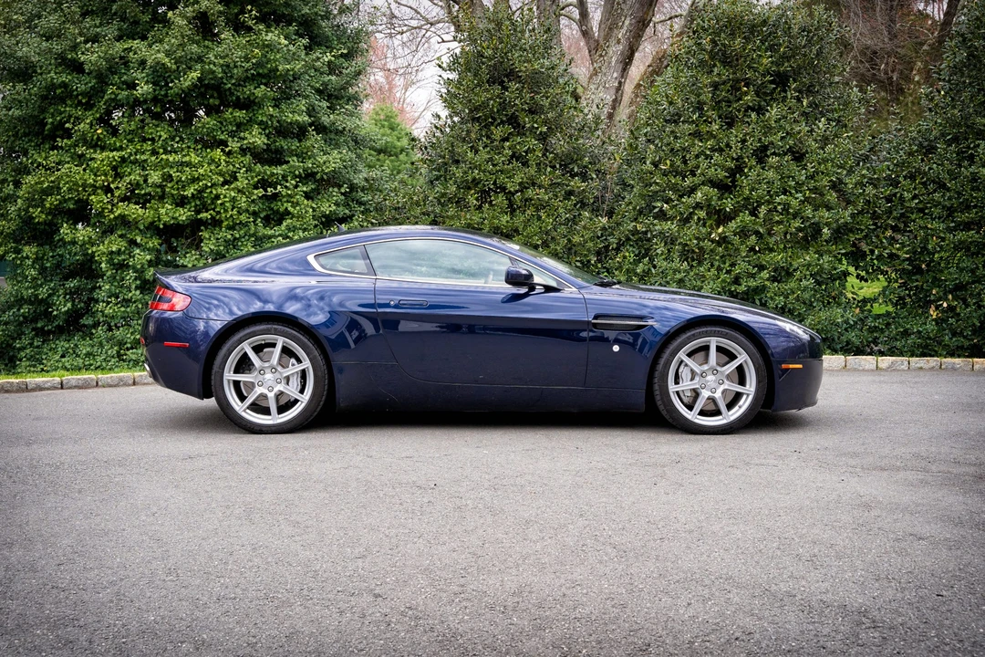 2007 Aston Martin V8 Vantage (2006-2017) - Image 11 of 31