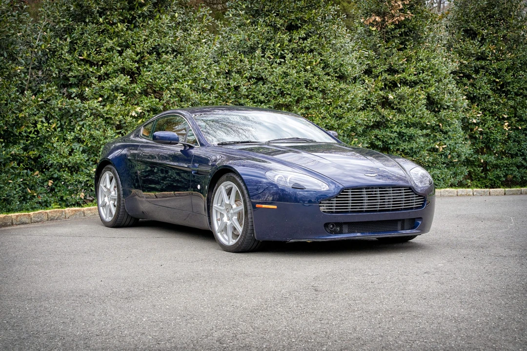 2007 Aston Martin V8 Vantage (2006-2017) - Image 2 of 31