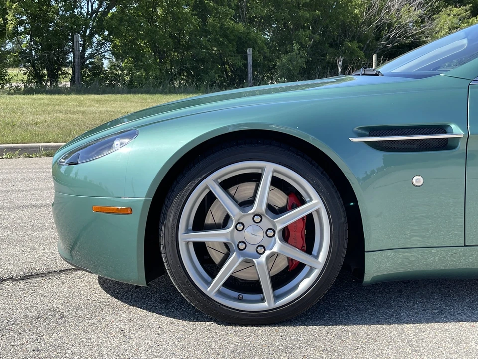 2007 Aston Martin V8 Vantage (2006-2017) - Image 18 of 31