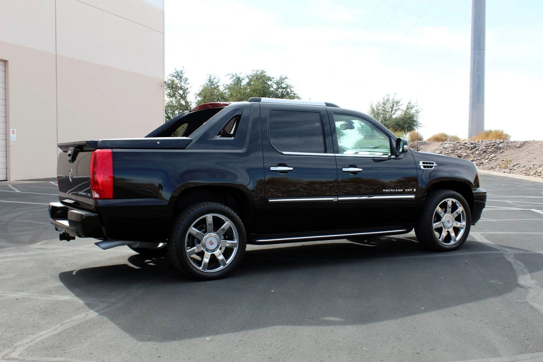 2007 Cadillac Escalade & EXT 3rd Gen - Image 13 of 31