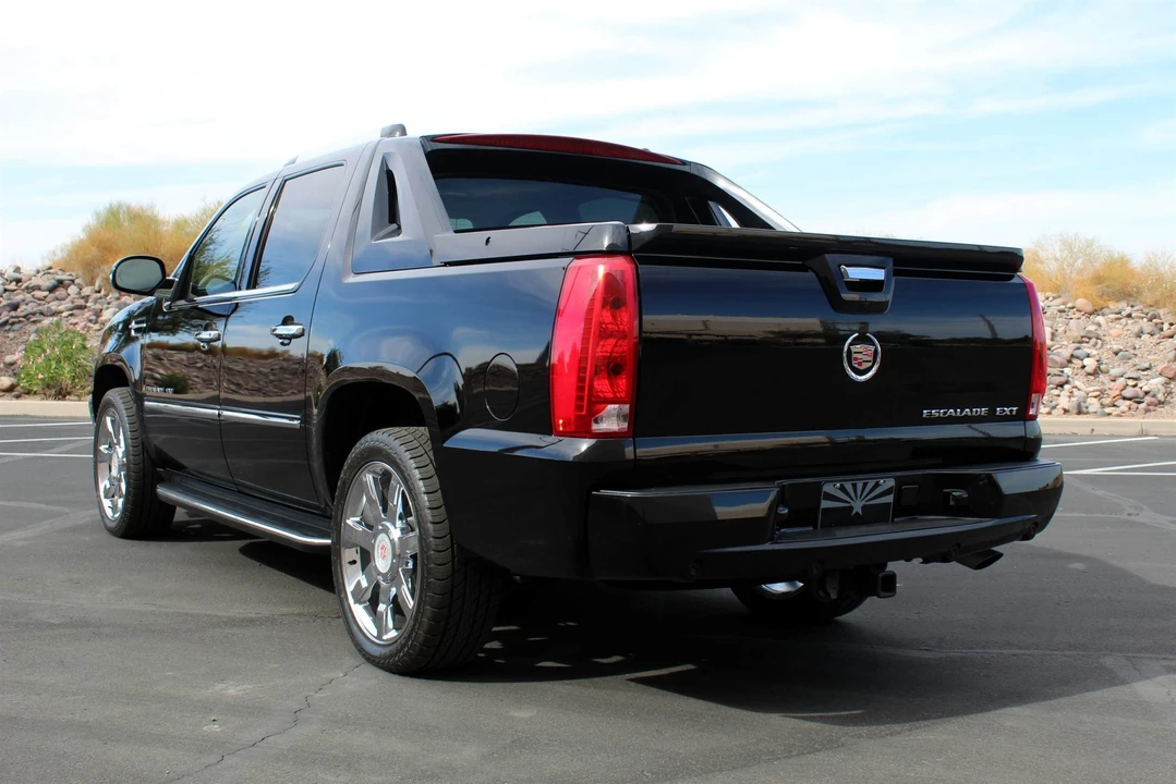 2007 Cadillac Escalade & EXT 3rd Gen - Image 9 of 31