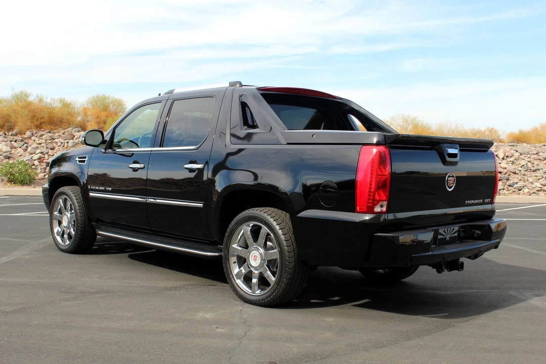 2007 Cadillac Escalade & EXT 3rd Gen - Image 7 of 31
