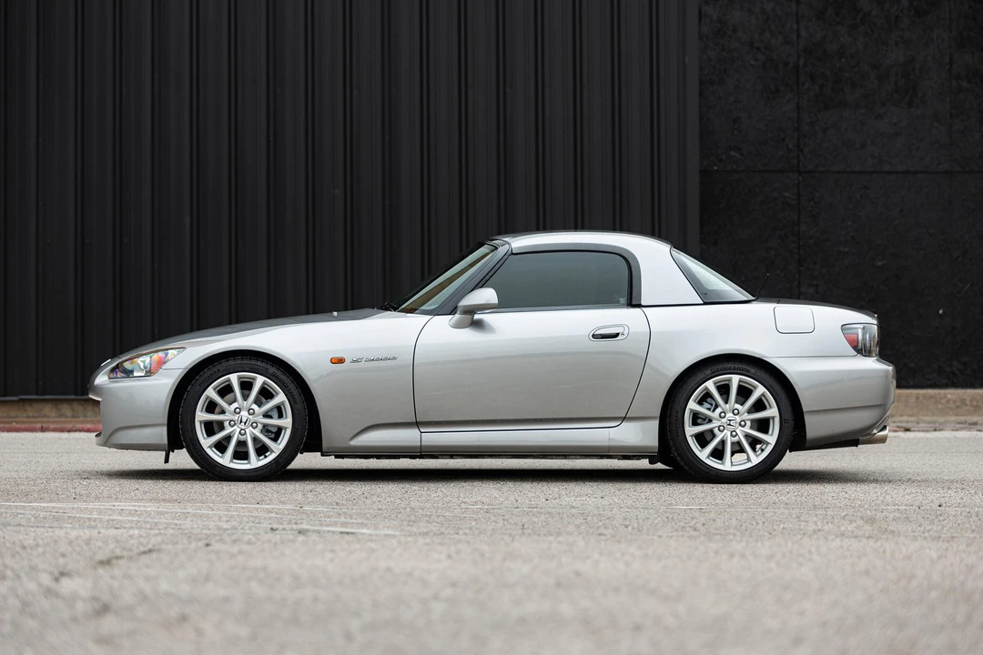 2007 Honda AP2 S2000 - Image 3 of 31