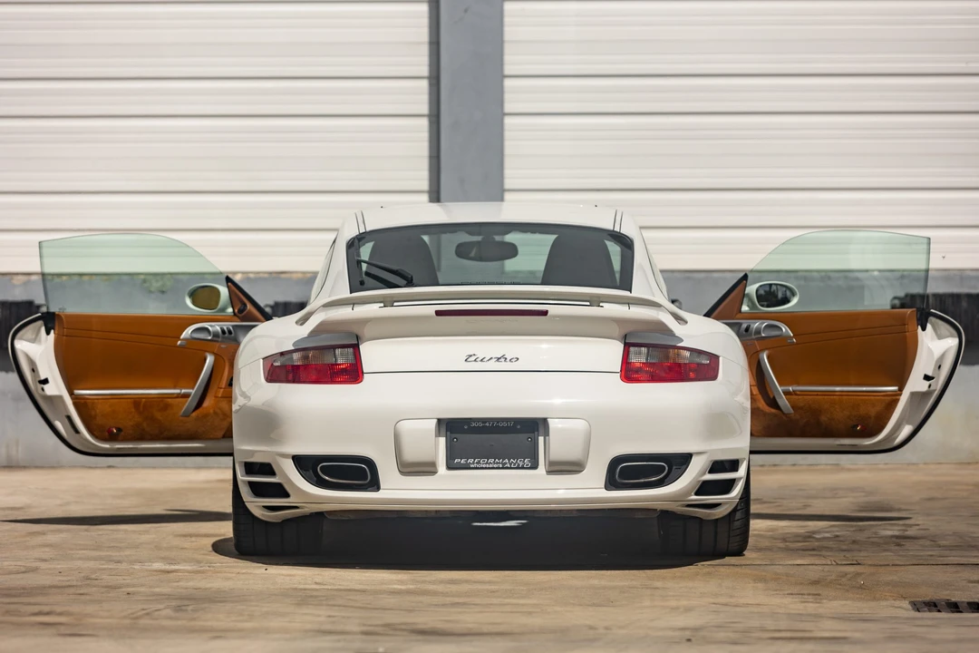 2007 Porsche 997 Turbo - Image 10 of 31