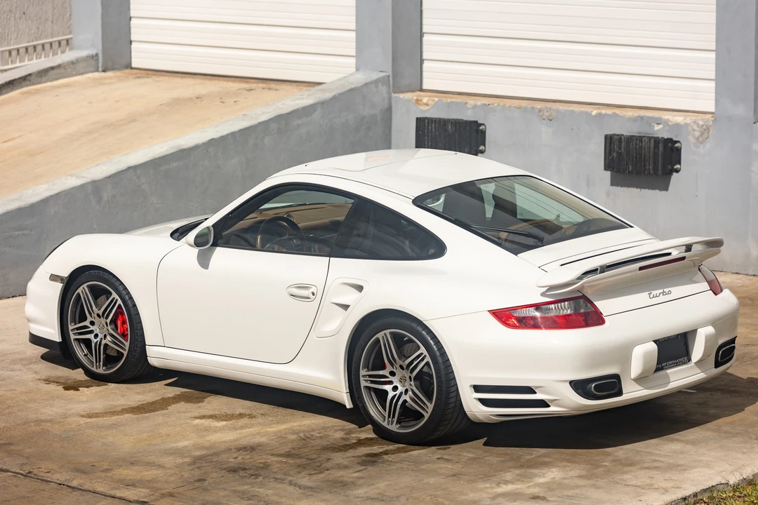 2007 Porsche 997 Turbo - Image 7 of 31