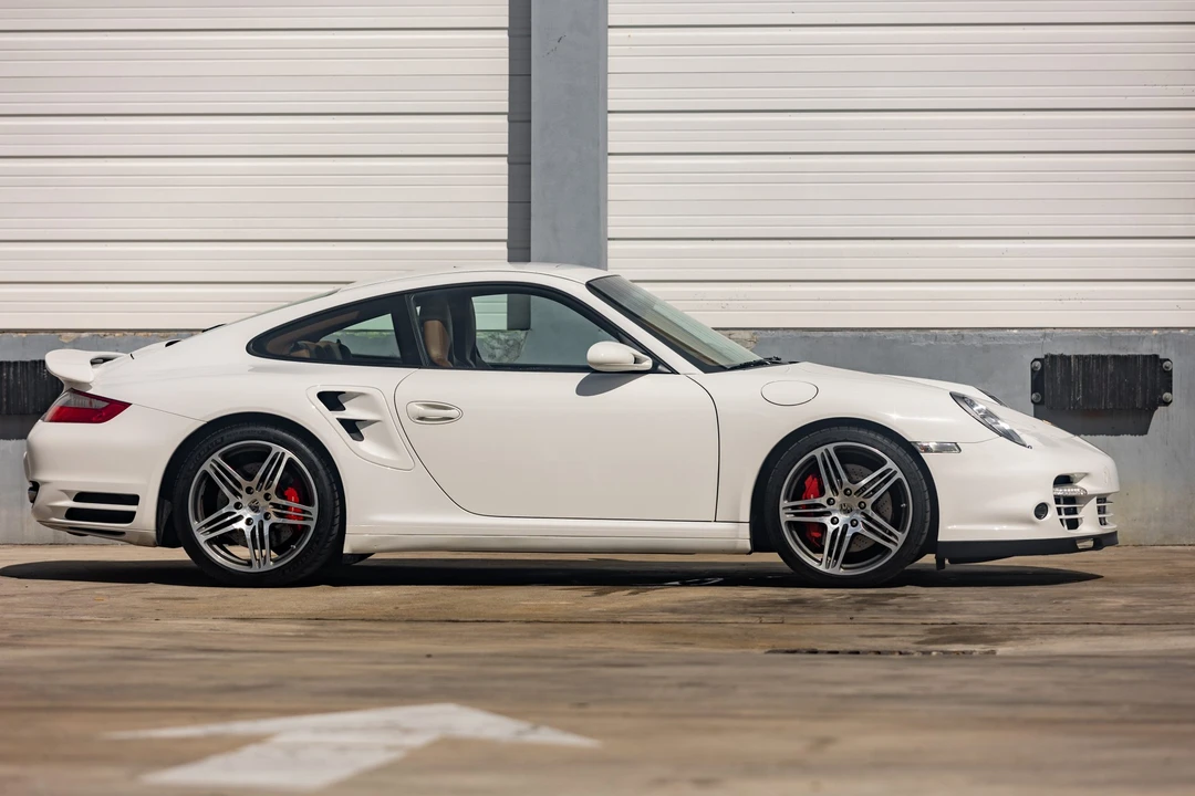 2007 Porsche 997 Turbo - Image 13 of 31