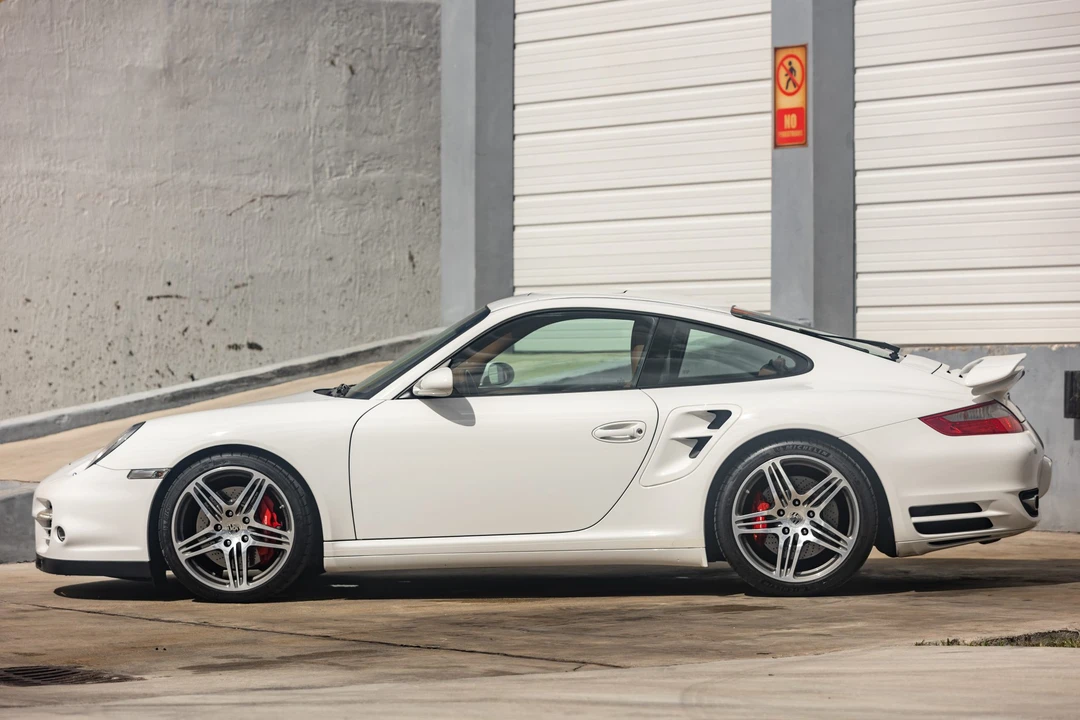 2007 Porsche 997 Turbo - Image 3 of 31