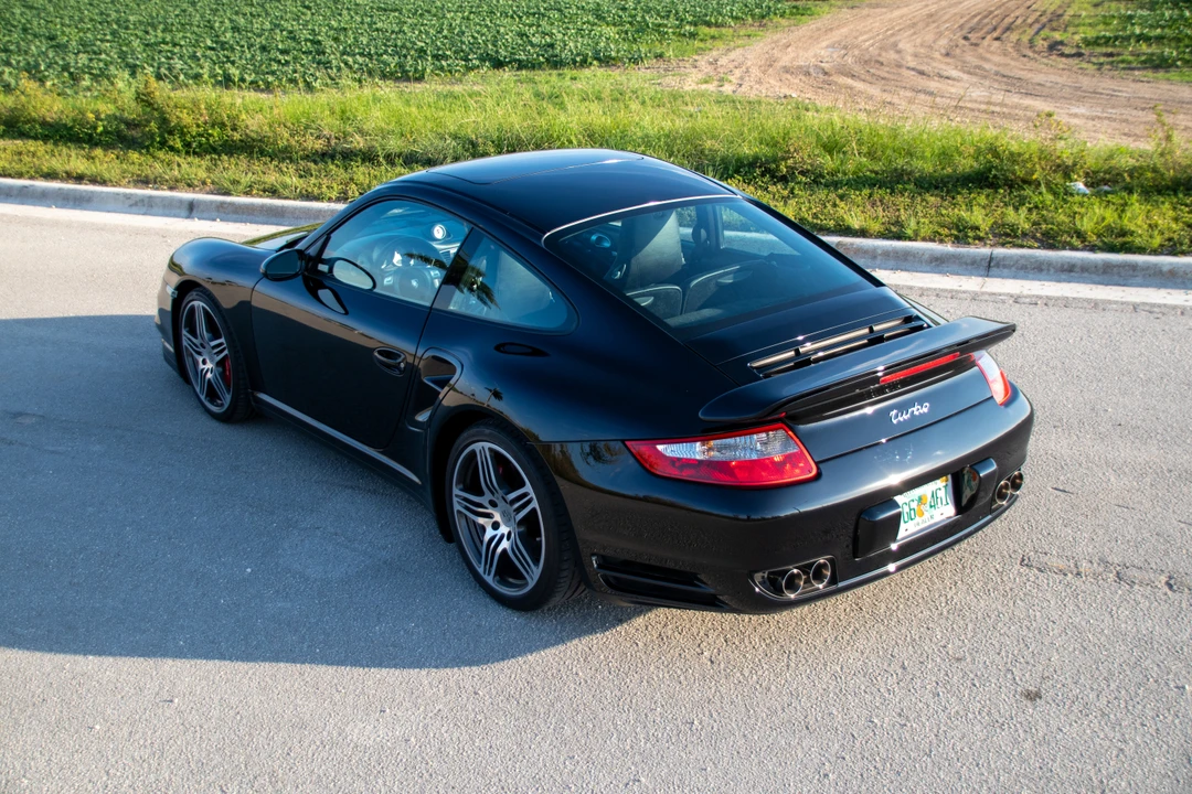 2007 Porsche 997 Turbo - Image 14 of 31