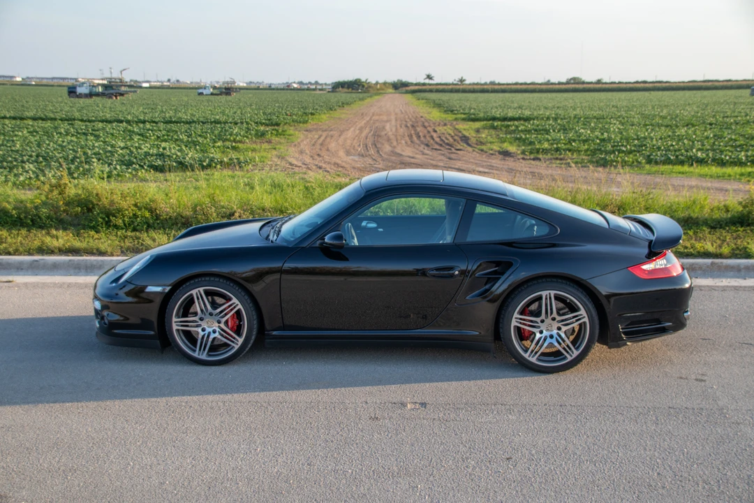 2007 Porsche 997 Turbo - Image 8 of 31