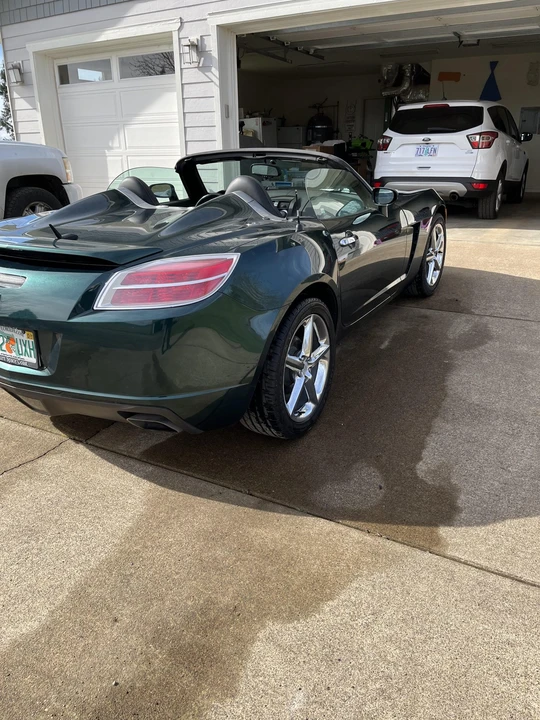 2007 Saturn Sky - Image 13 of 31