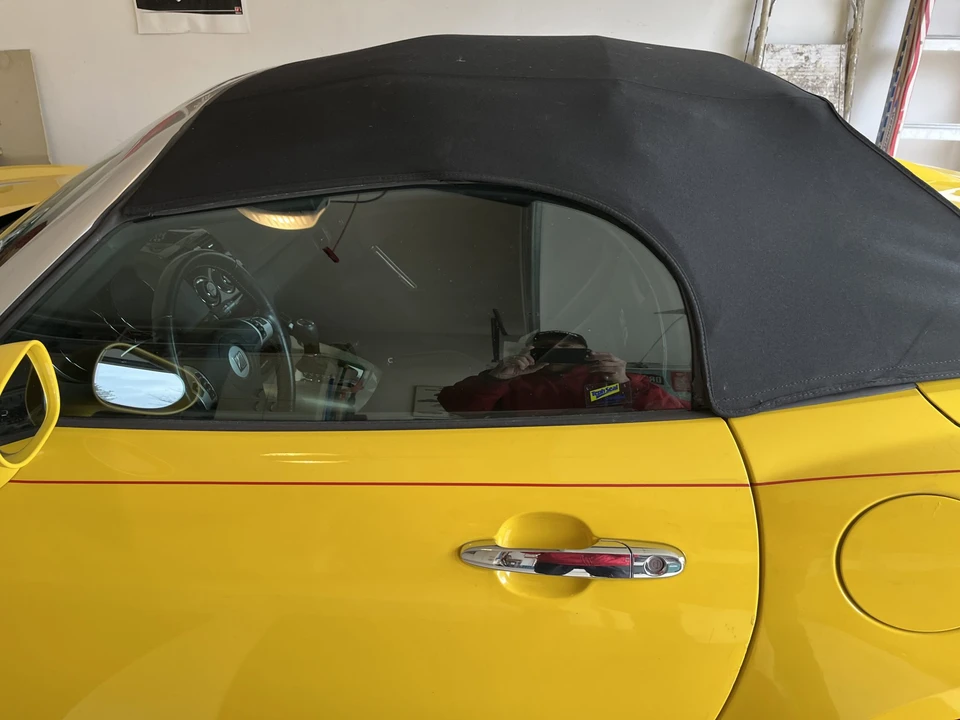 2007 Saturn Sky Red Line - Image 14 of 31