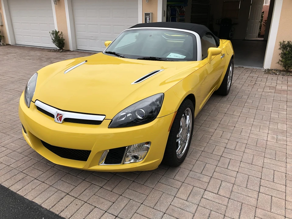2007 Saturn Sky Red Line - Image 2 of 31